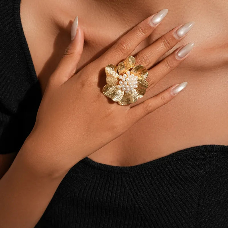 Classical Vintage Style Flower Alloy Women's Open Rings