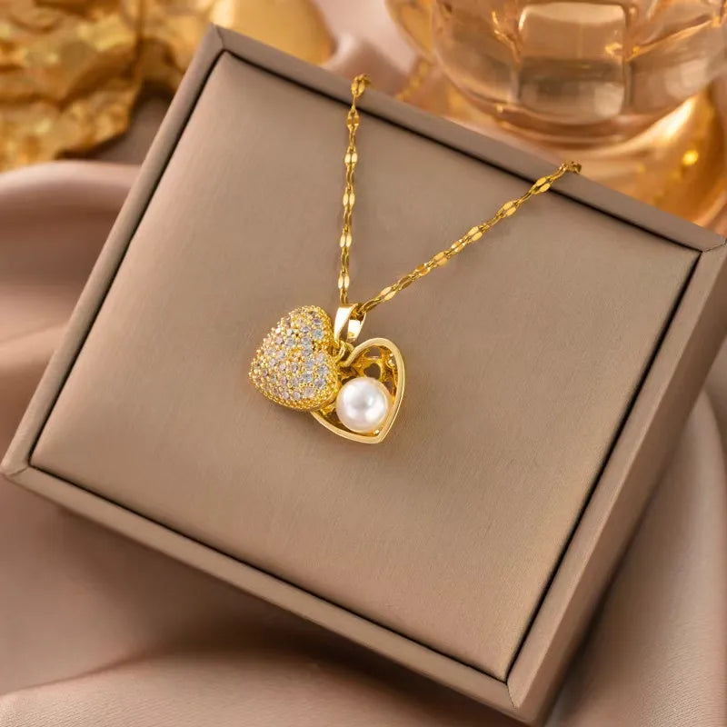 Ion Plating (IP) 18K Gold Plated Heart Shape 304 Stainless Steel Pendant Necklace