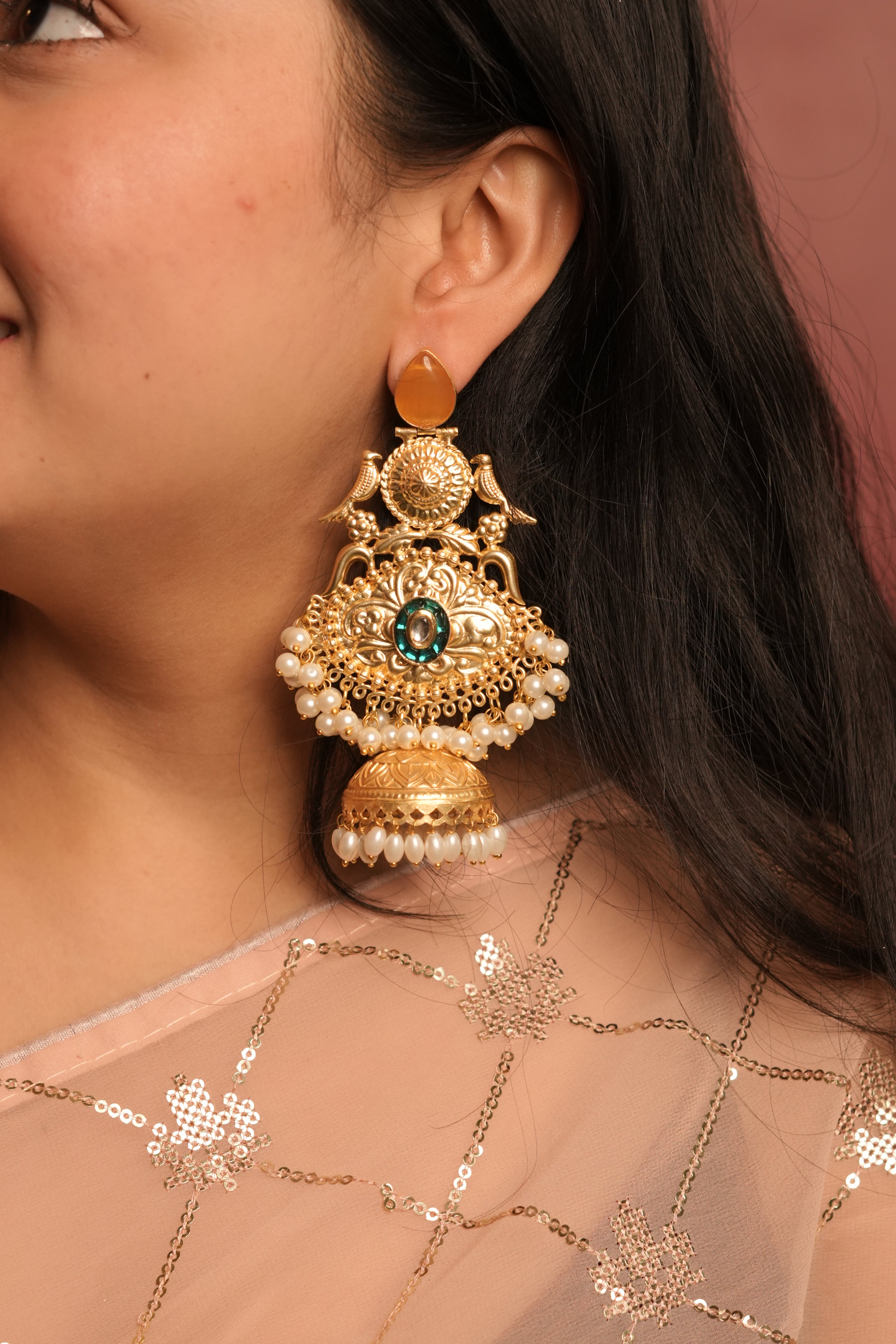 Rani Meher” Emerald Temple Jhumka – TaraSitara Royal Heirloom Collection
