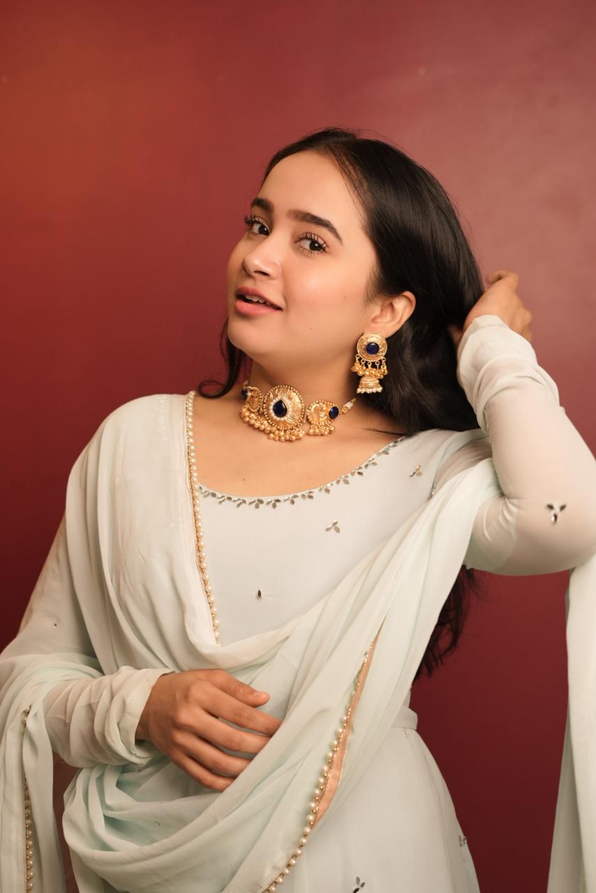 Maharani Blue Aura” Choker & Jhumka Set